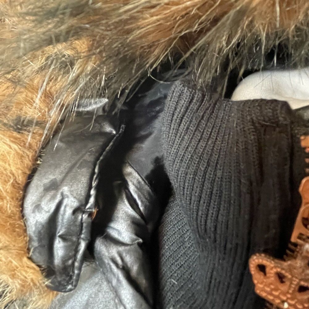 Adidas Respect Me Missy Elliot Jacket Size 14 Fur Hooded Black Puffa Puffer Y2K - Picture 4 of 16